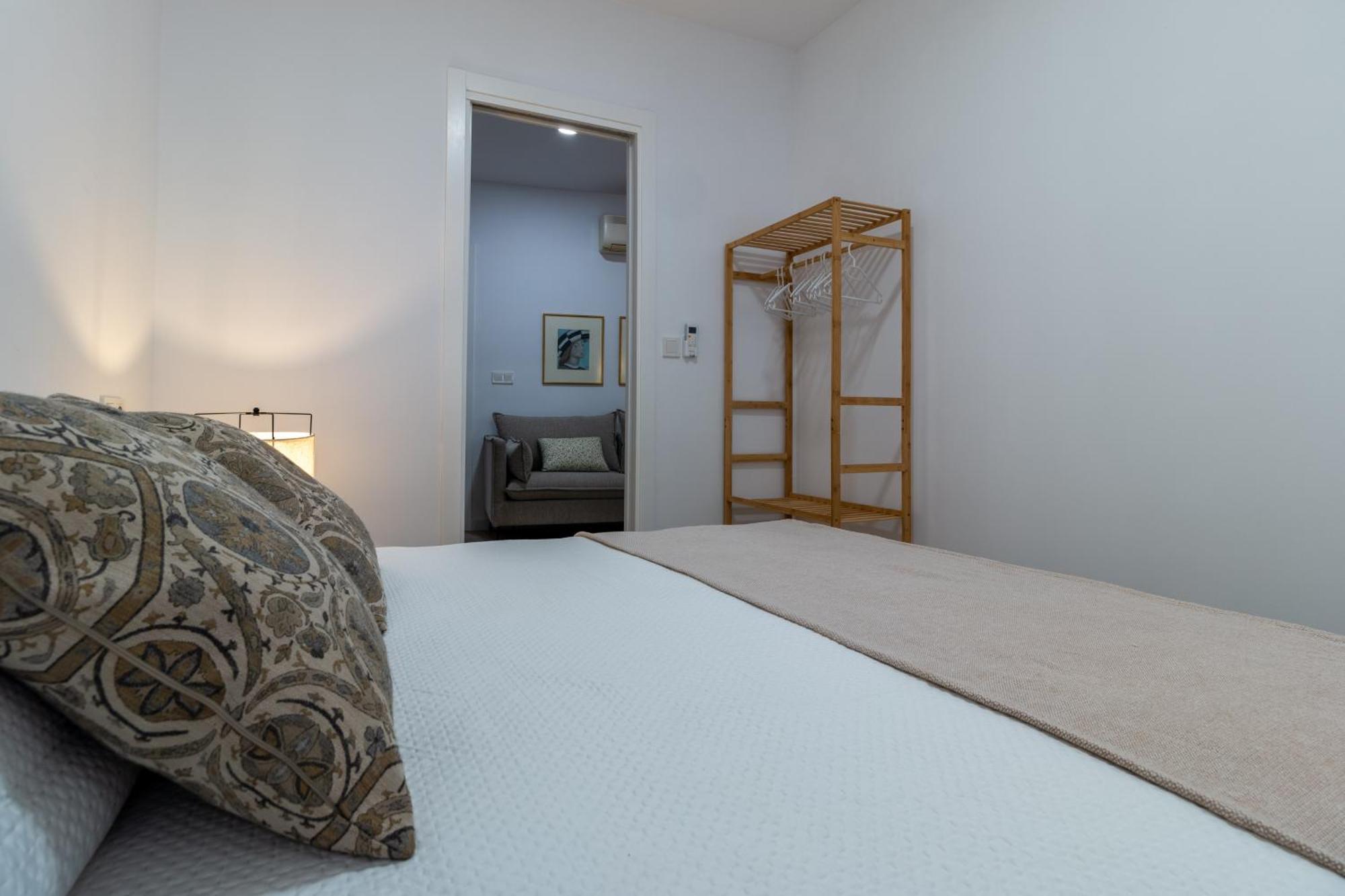 Apartamento Conde Y Luque Кордова Екстер'єр фото